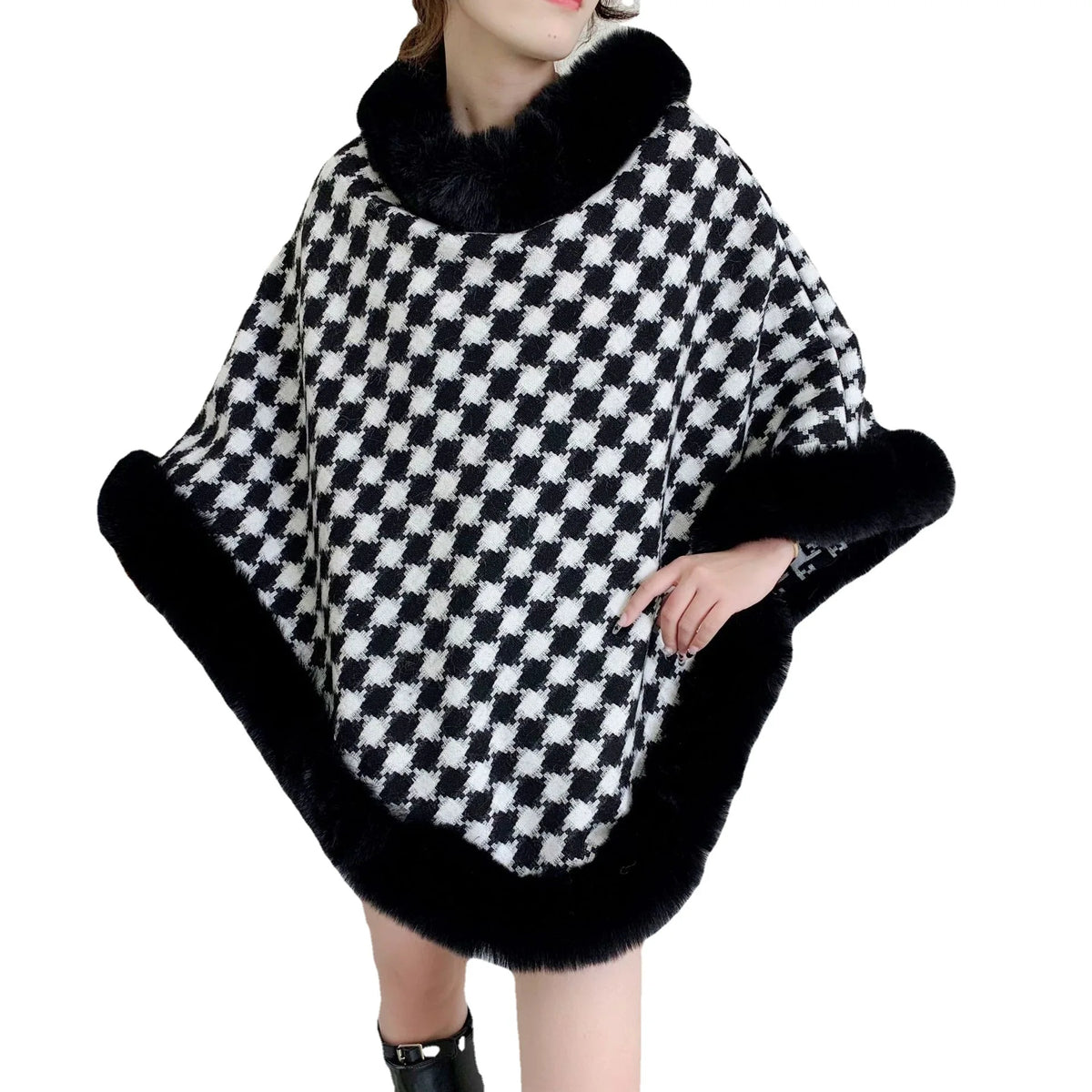 Poncho Fourrure Femme Motif
