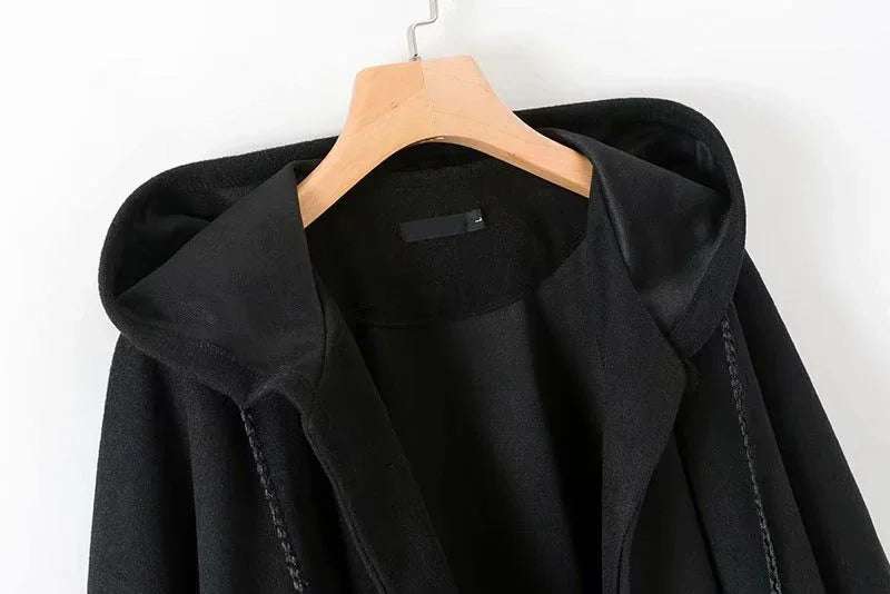 Poncho Gothique Capuche