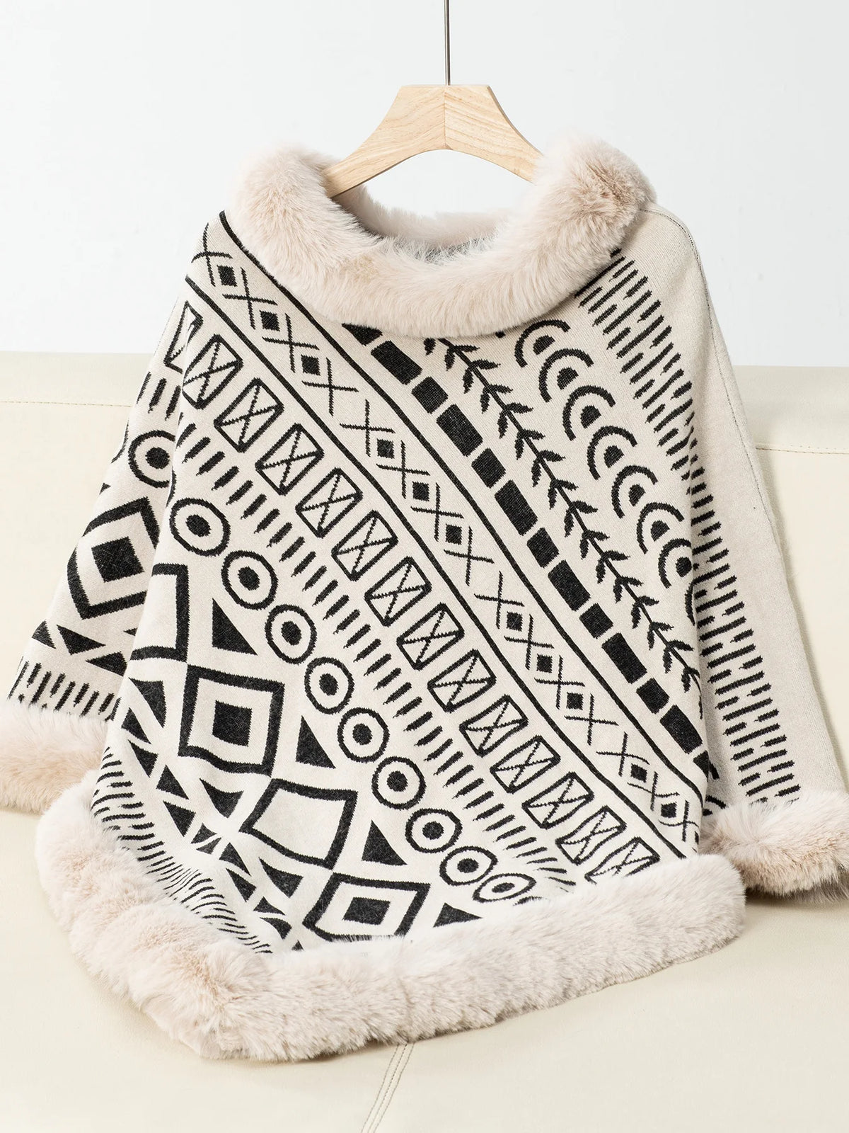 Poncho Fourrure Femme Elégant